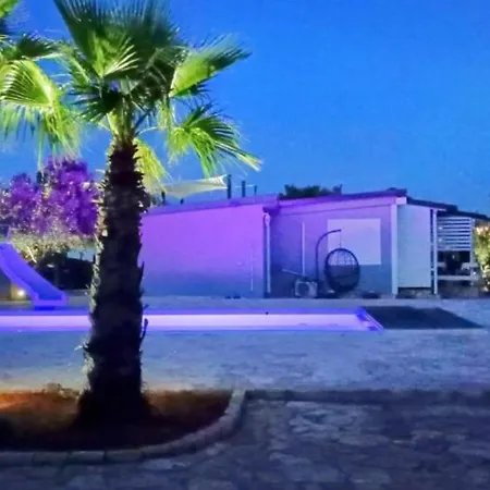 Sak Mobile Holiday home *