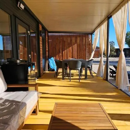 Sak Mobile Holiday home *