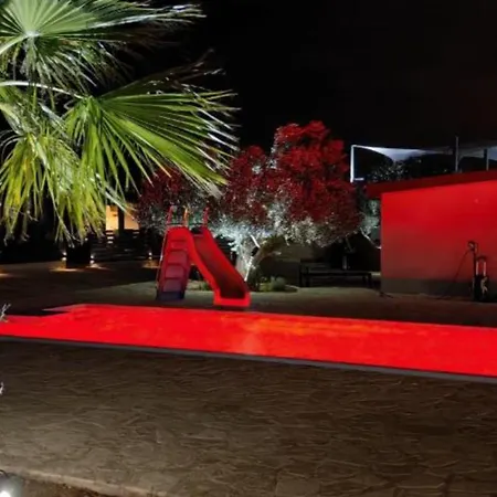 Holiday home Sak Mobile *
